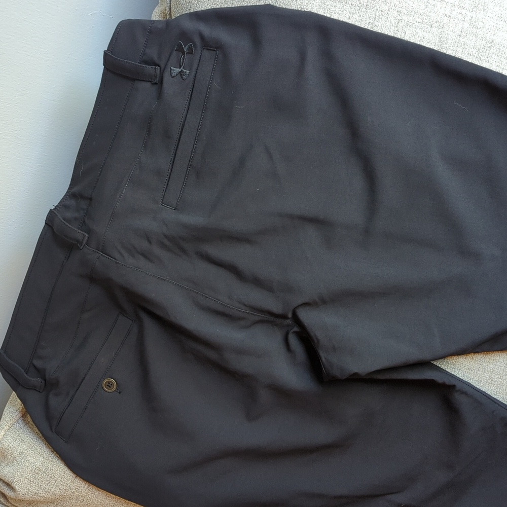 Men's Under Armour Golf Pants. Size 34x30 - Picture 4 of 5